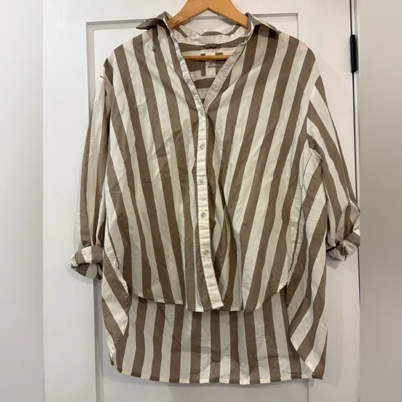 AERIE - Striped Button Down - Picture 2 of 5